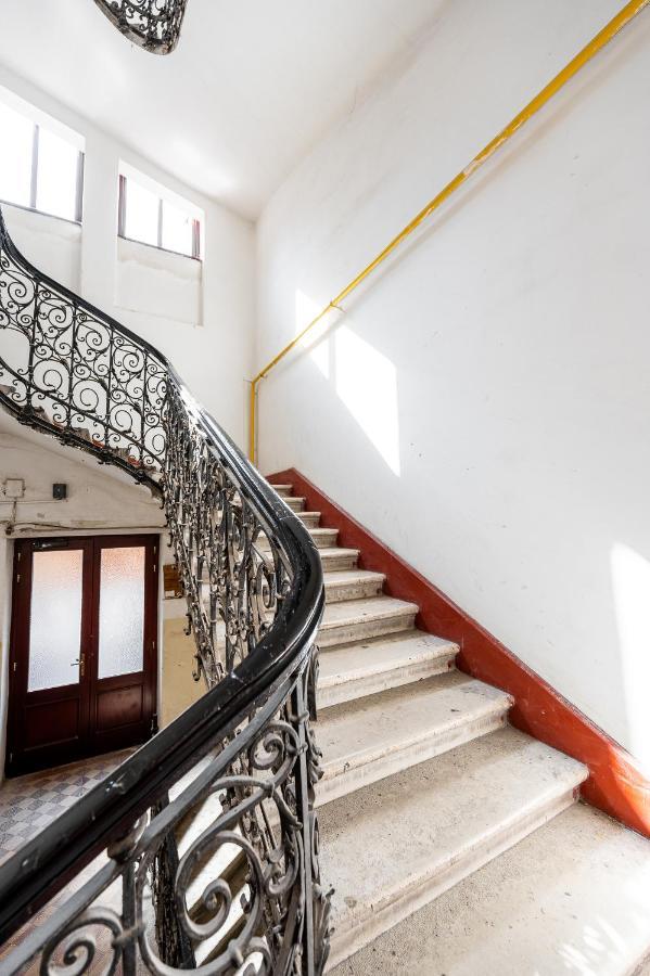Hlavna Loft Apartment コシツェ エクステリア 写真