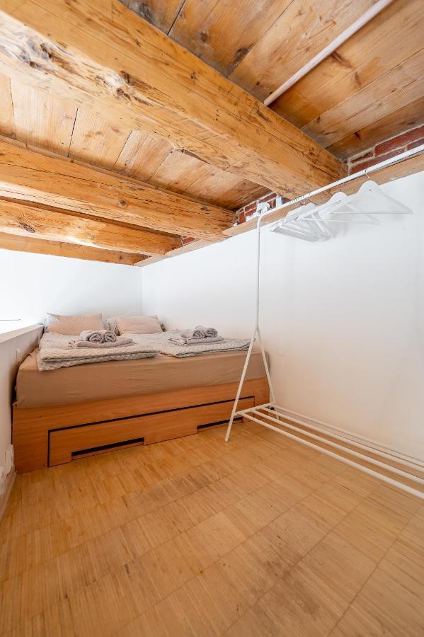 Hlavna Loft Apartment コシツェ エクステリア 写真